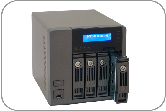 NASストレージ機器の正面写真